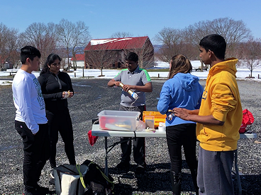 Preparing Rocket